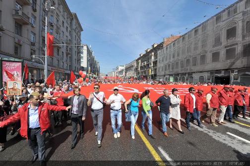 «Впереди – новые победы!» Шествие и митинг 9 мая в Москве