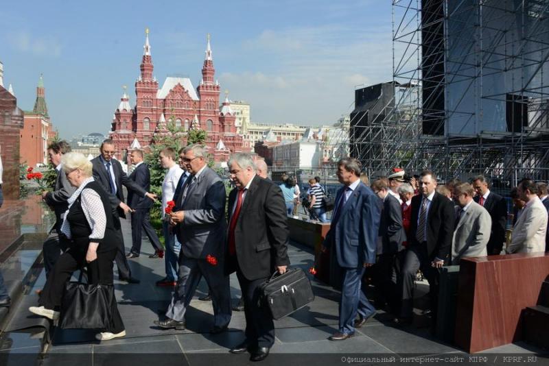 К.Н. Черемисов на Всероссийском форуме депутатов-коммунистов: «Всякая политическая борьба – это борьба за власть, за возможность проведения своих программных положений»