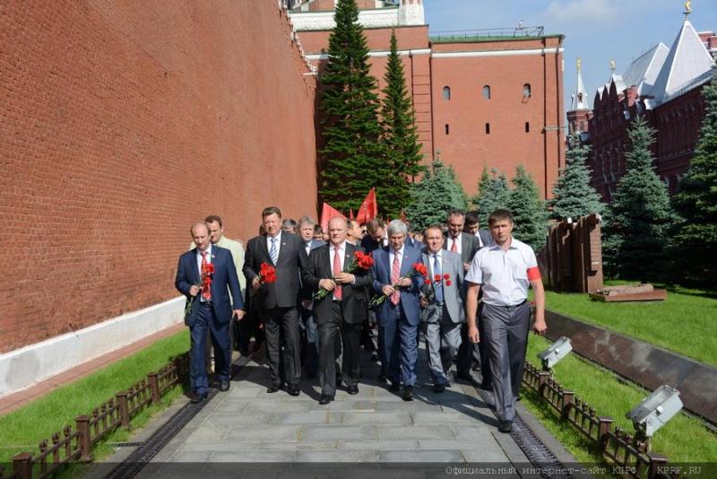 К.Н. Черемисов на Всероссийском форуме депутатов-коммунистов: «Всякая политическая борьба – это борьба за власть, за возможность проведения своих программных положений»