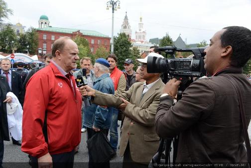 «Правительство Медведева – на свалку истории!» Митинг протеста в Москве