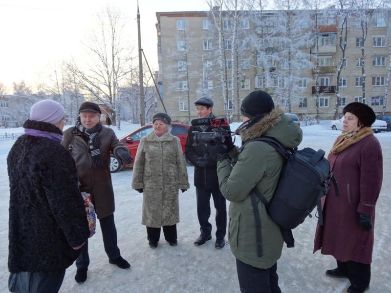 Александр Голуб берет на контроль жалобы сергивопосадцев