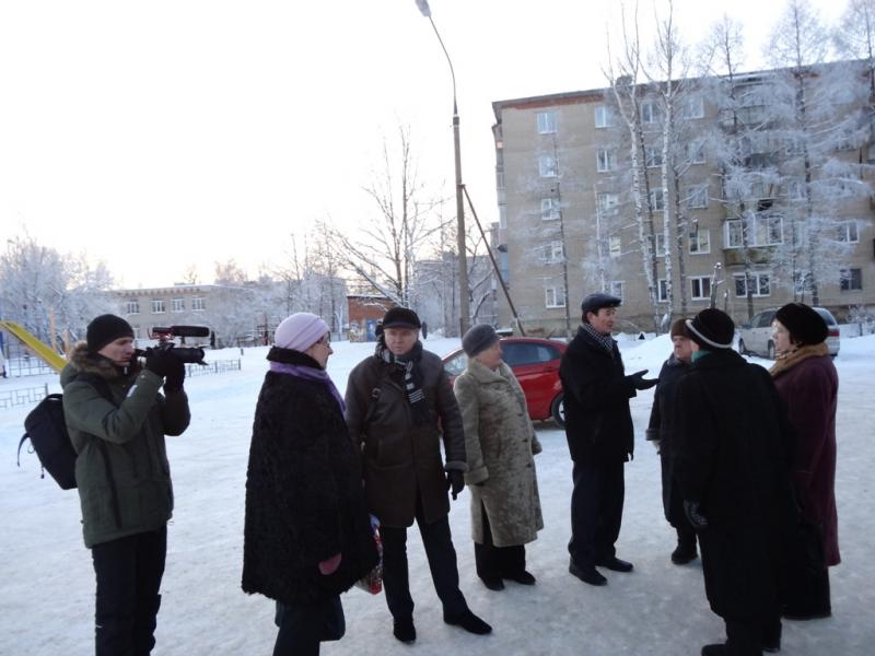 Александр Голуб берет на контроль жалобы сергивопосадцев