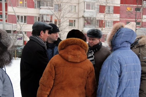 Александр Голуб и команда КПРФ на встречах с жителями работают над созданием «Народной программы»
