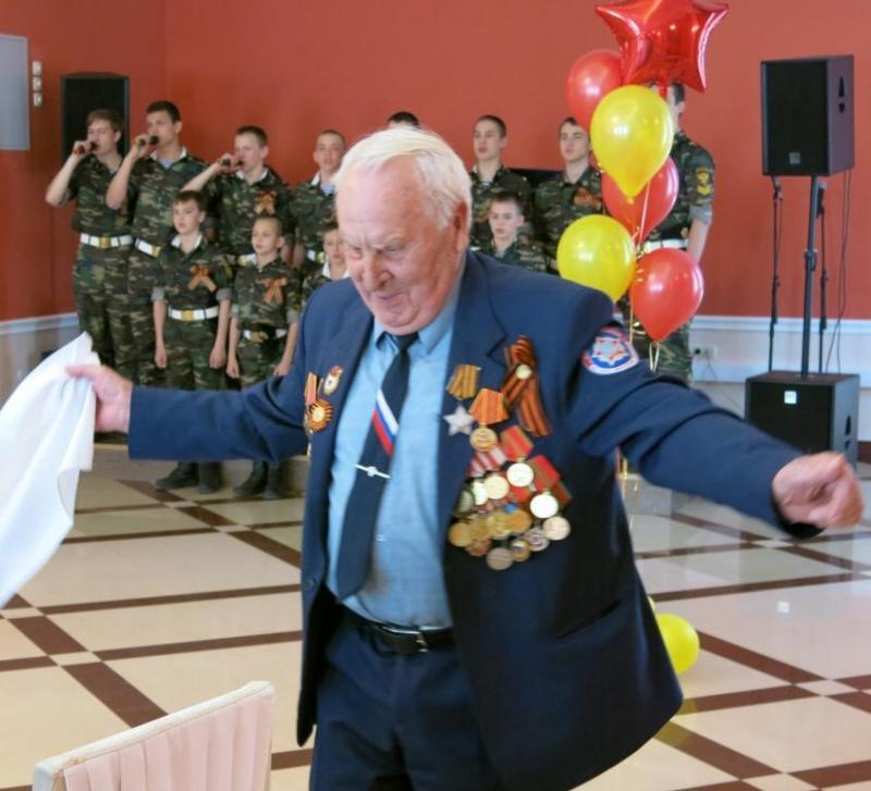 Ты же выжил, солдат! Хоть сто раз умирал...