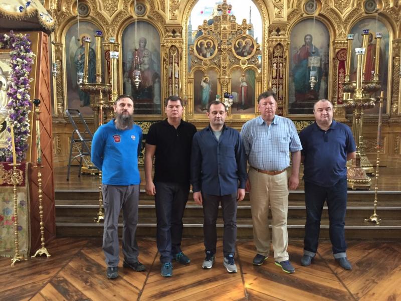 Группа депутатов-коммунистов во главе с Владимиром Кашиным посетила греческий Афон