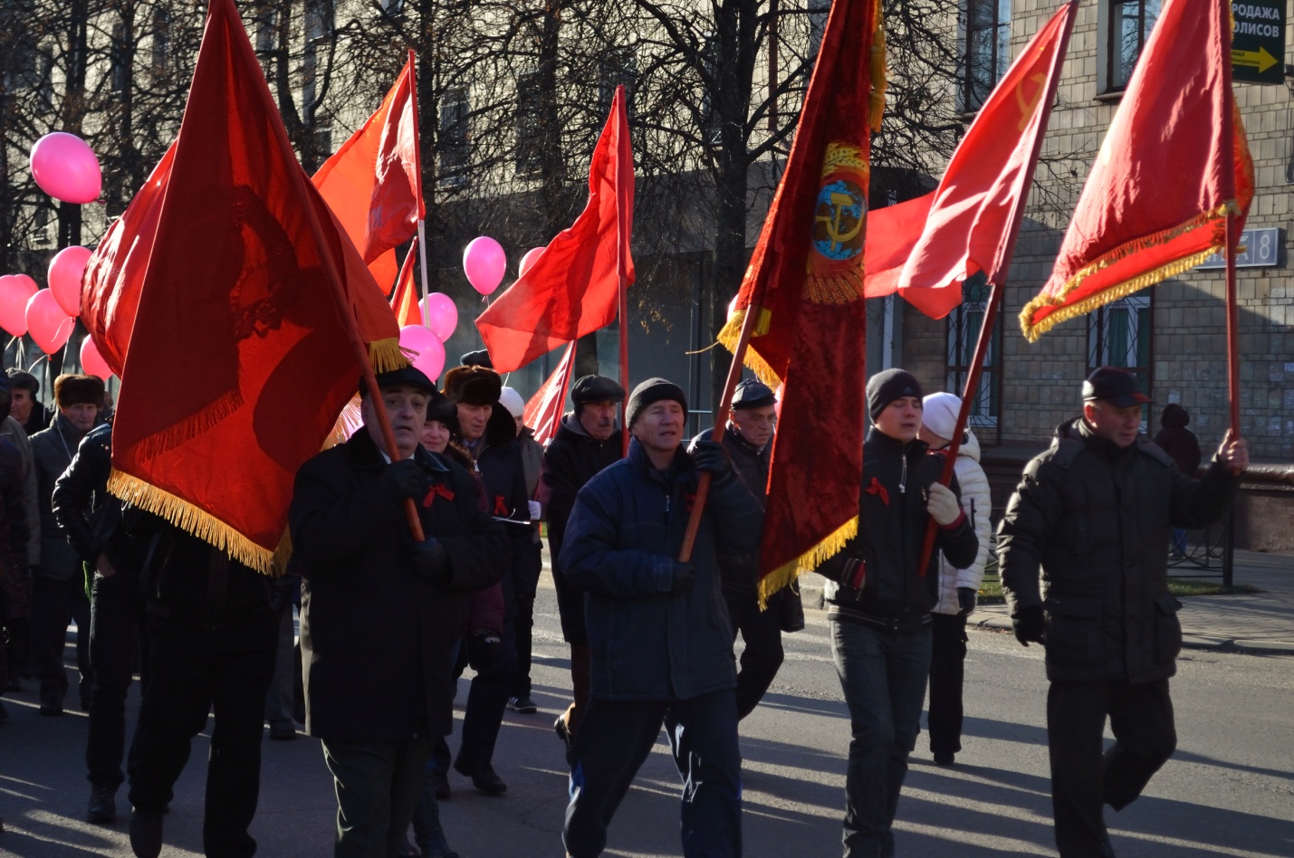 Советские офицеры за права и свободы простых людей