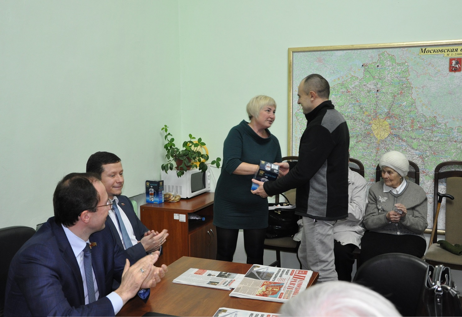 Коммунисты и общественники обменялись опытом