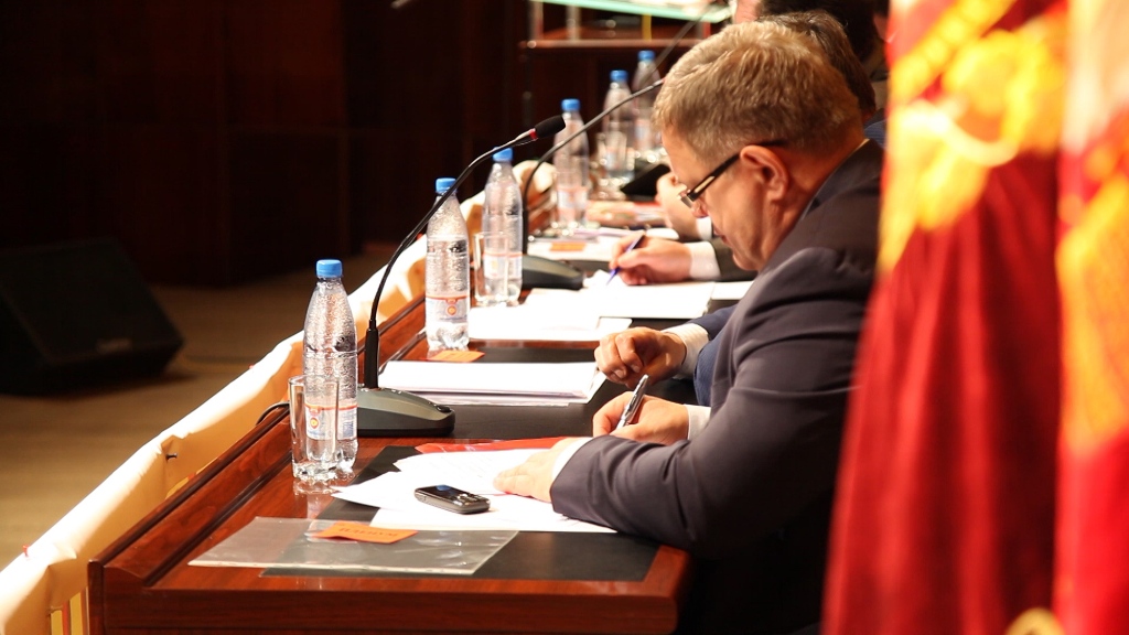 Основа работы депутатов-коммунистов – защита интересов народа!