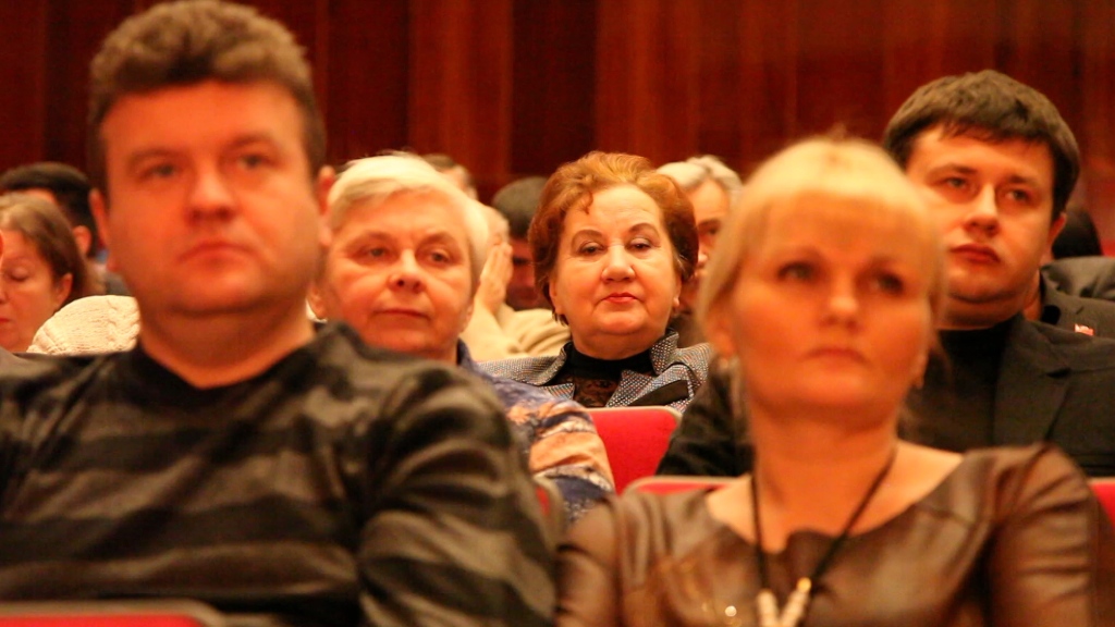 Основа работы депутатов-коммунистов – защита интересов народа!