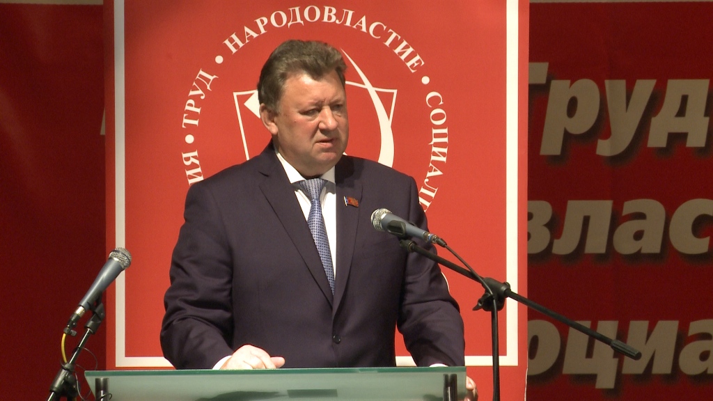 Основа работы депутатов-коммунистов – защита интересов народа!