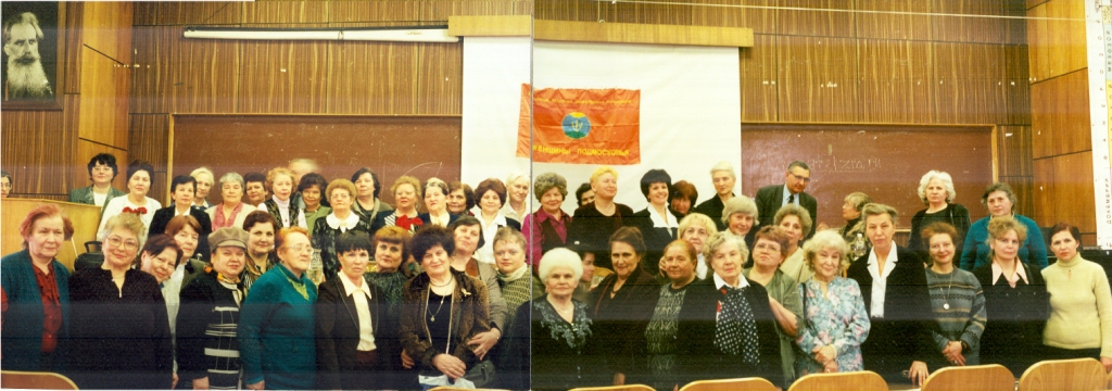 Есть женщины в русских селеньях…