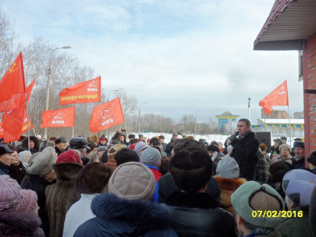 Кто хочет стричь купоны на платной дороге, пусть строит себе новую трассу!