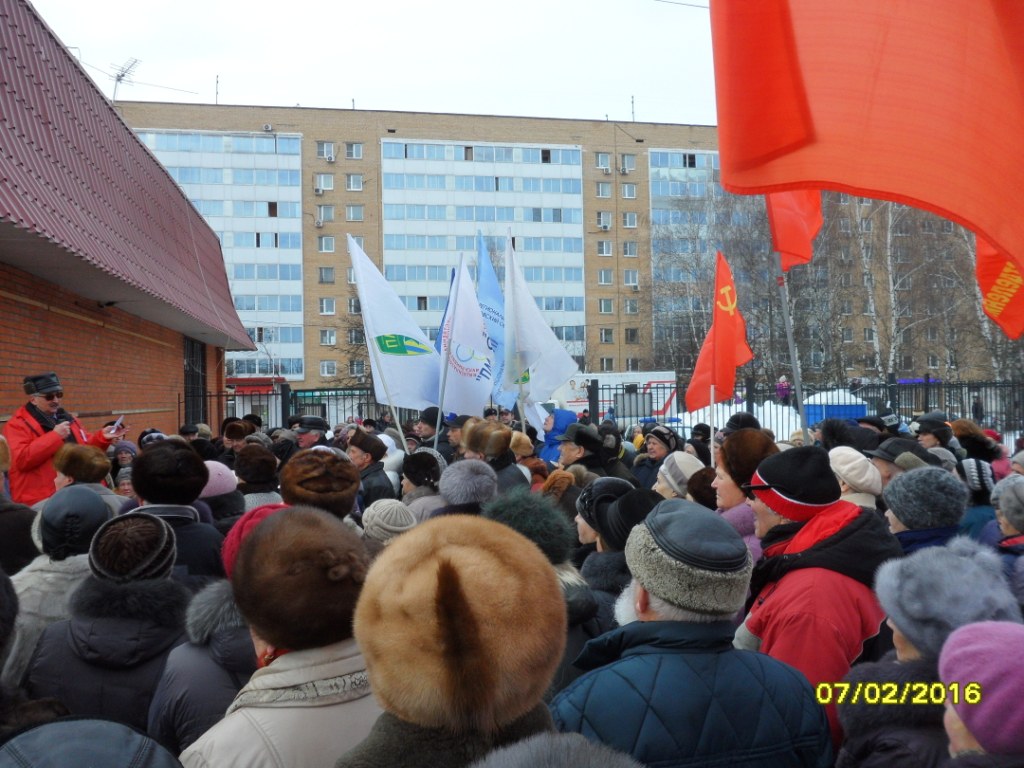 Кто хочет стричь купоны на платной дороге, пусть строит себе новую трассу!