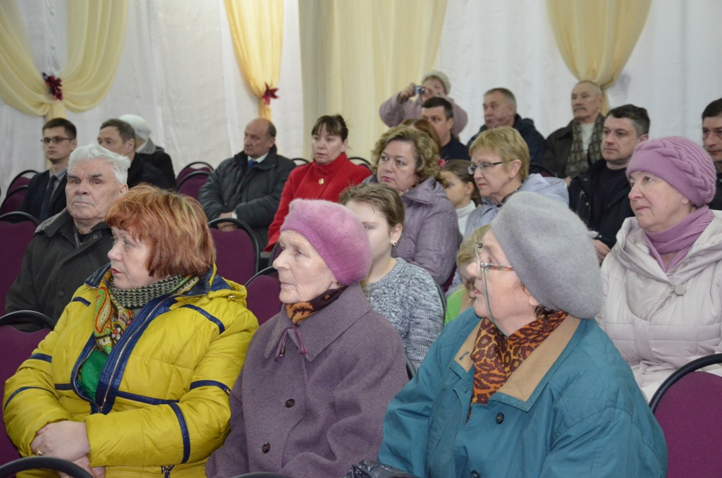 Жители поселка Пески попросили депутата Госдумы А.Ю. Русских помочь вернуть населенному пункту статус села