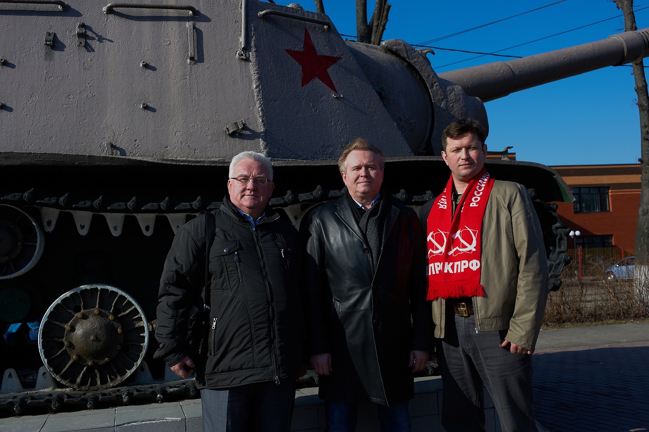 Александр Голуб и Денис Ахромкин встретились с жителями Красноармейска