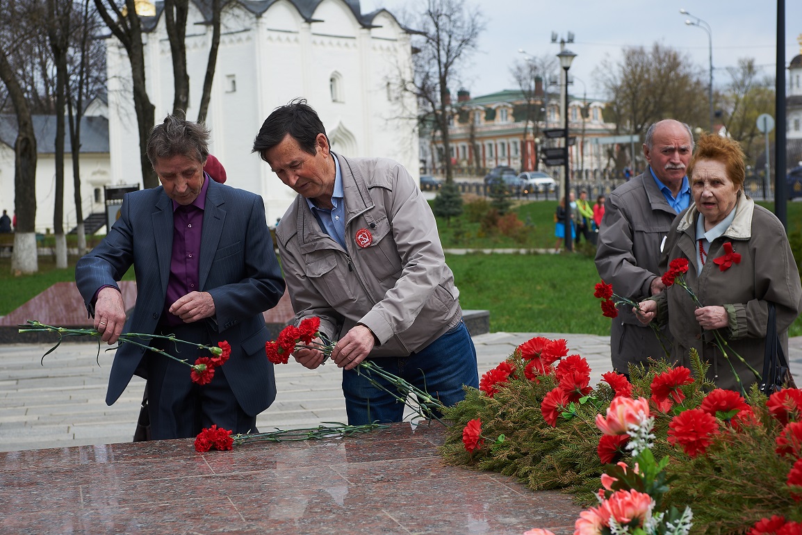 День весны и труда отметили Сергиево-Посадские коммунисты