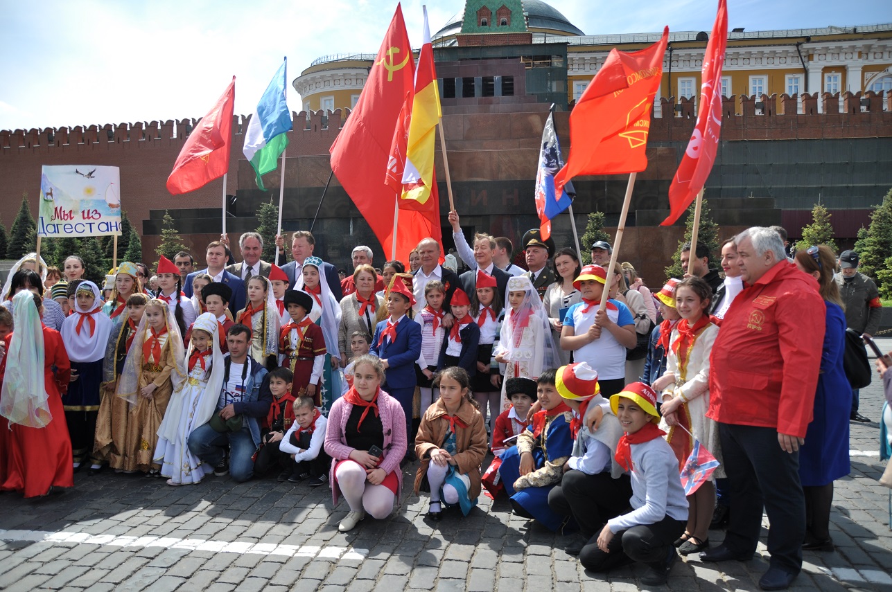 Праздник детства на Красной площади