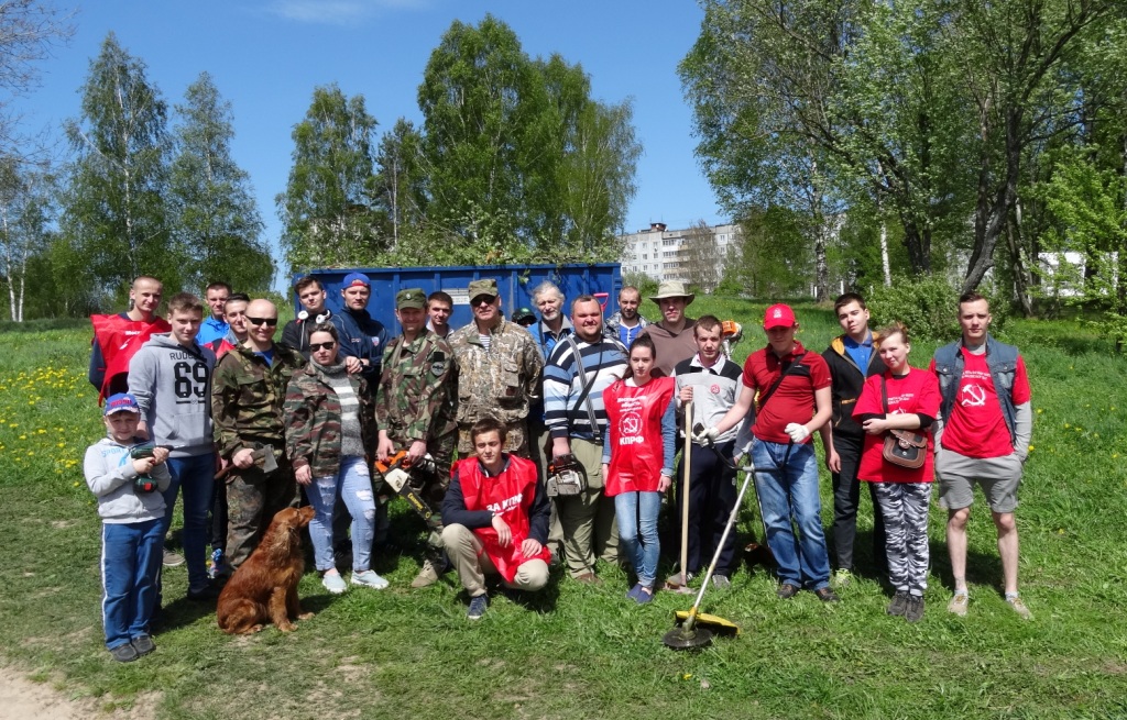 В Сергиевом Посаде на пляже озера Лесное прошёл большой субботник