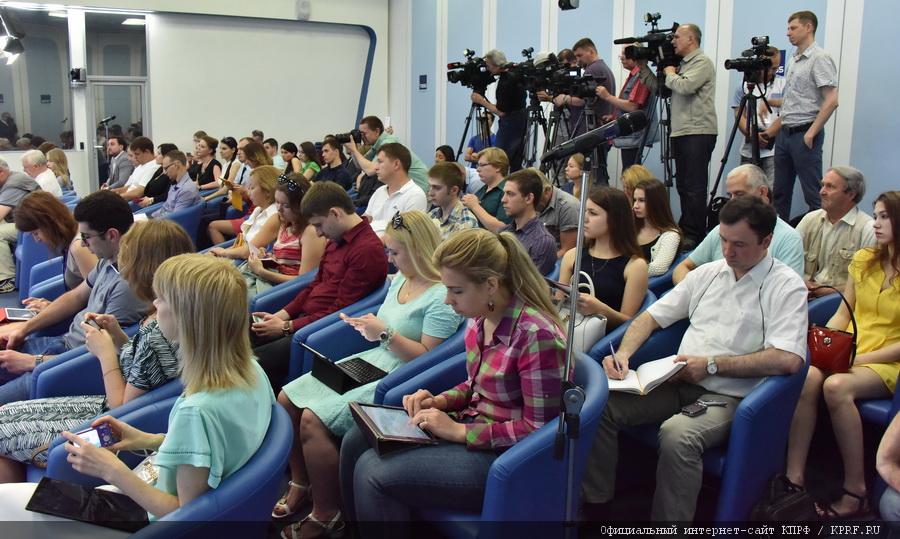 Г.А. Зюганов: Эти выборы как июнь 41-го и август 91-го!