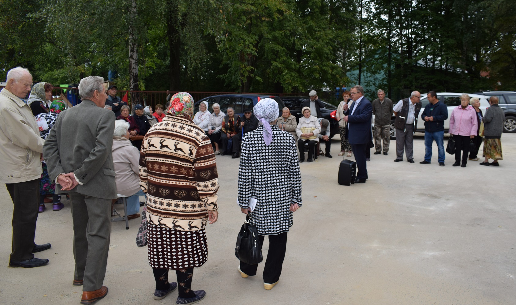 Встречи кандидатов в депутаты Московской областной Думы от КПРФ Александра Наумова и Ирины Тютьковой с избирателями в Михнево и Озерах