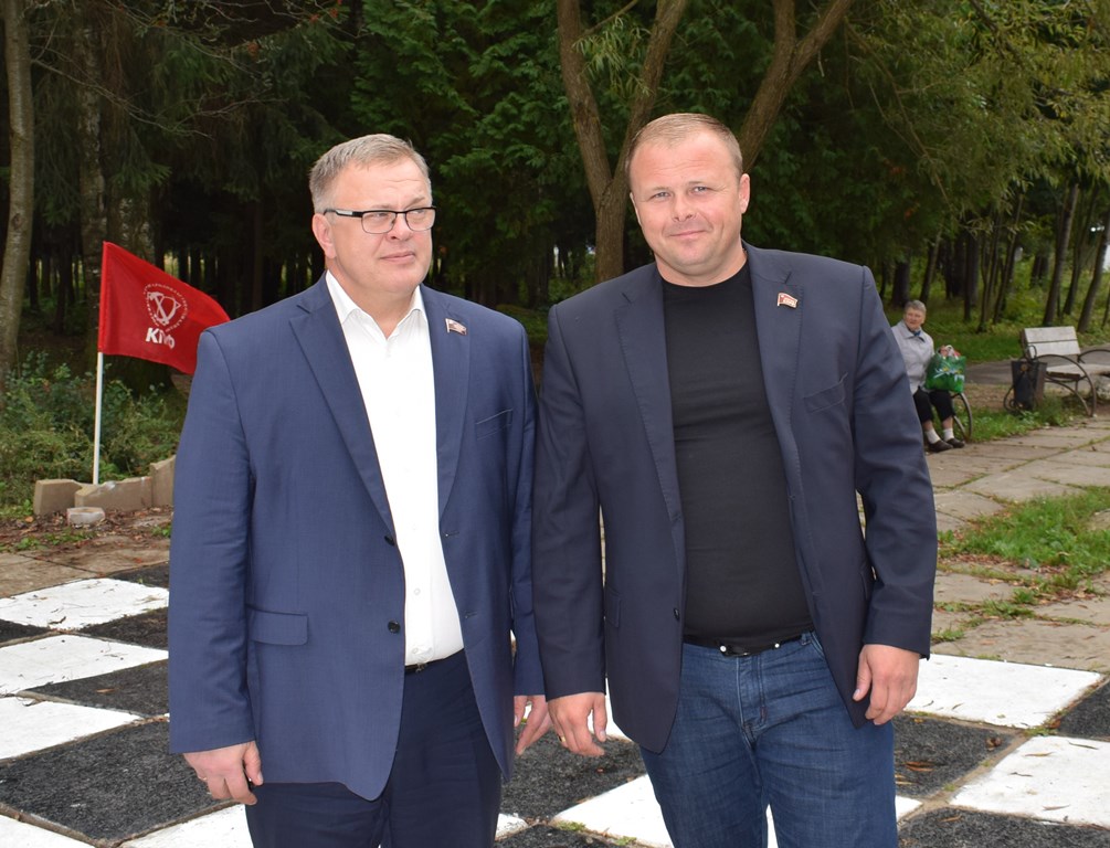 Встречи кандидата в депутаты Московской областной Думы от КПРФ Александра Наумова с жителями Оболенска