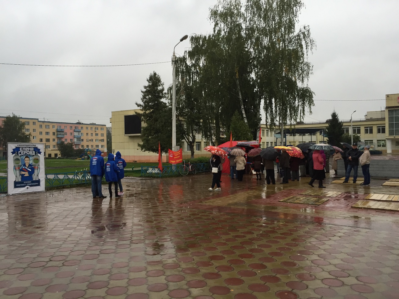 Митинг в Луховицах. Фёдорова - в Госдуму!