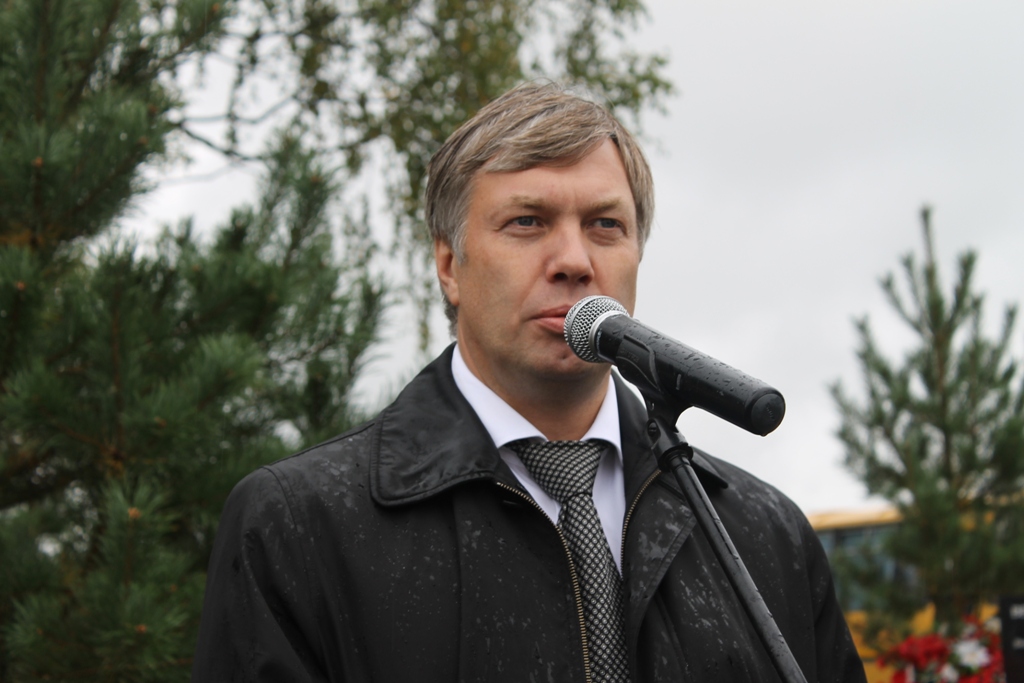 При поддержке КПРФ и Алексея Русских в Лотошинском районе открыли мемориал павшим в Великой Отечественной войне