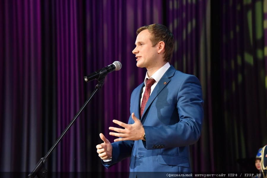 Г.А. Зюганов: Мы должны быть верны лучшим традициям Ленинского Комсомола