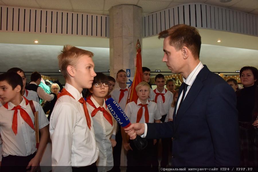 Г.А. Зюганов: Мы должны быть верны лучшим традициям Ленинского Комсомола