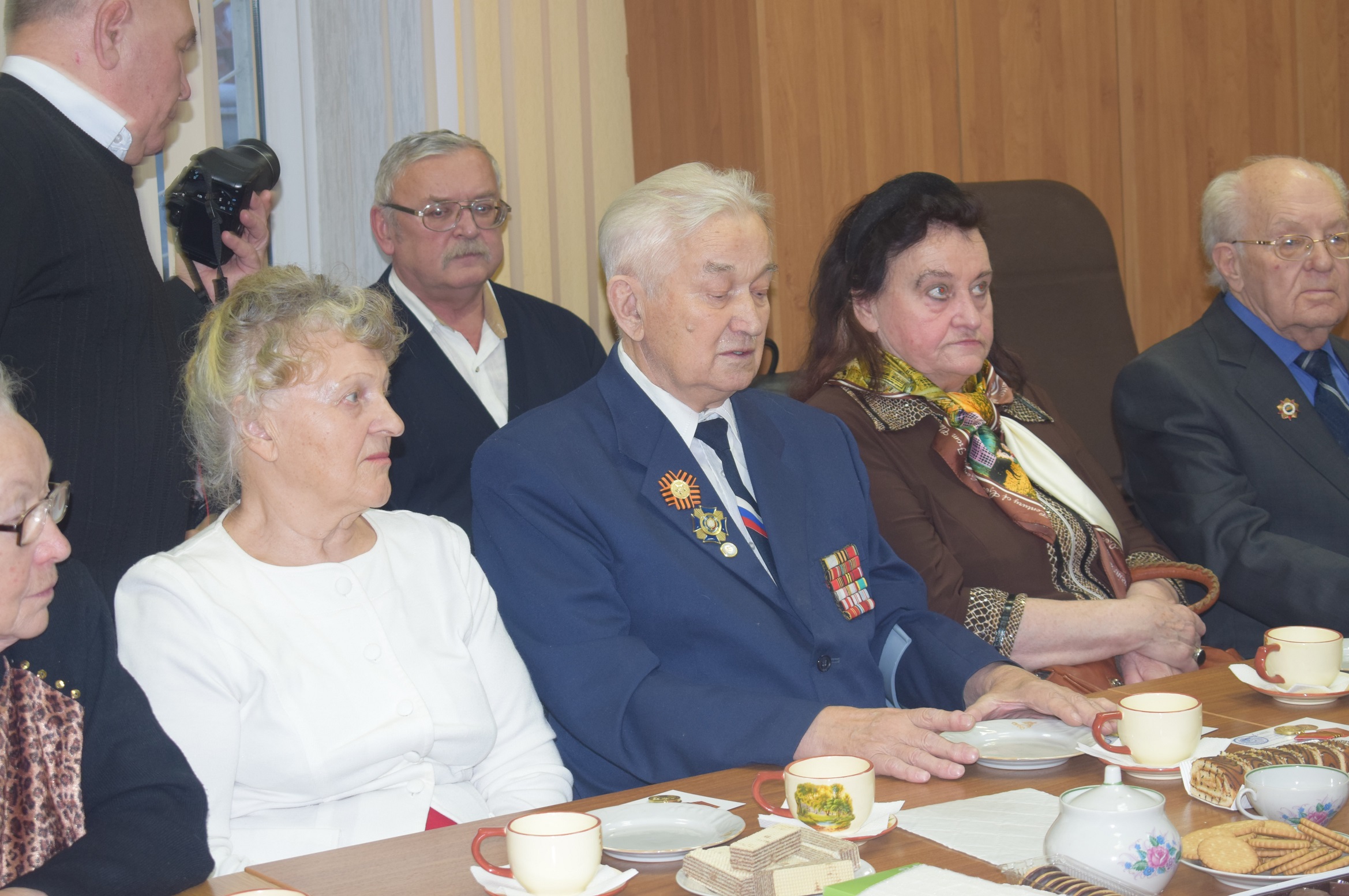 Александр Наумов поздравил ветеранов Домодедово с 75-летием разгрома немецко-фашистских войск под Москвой