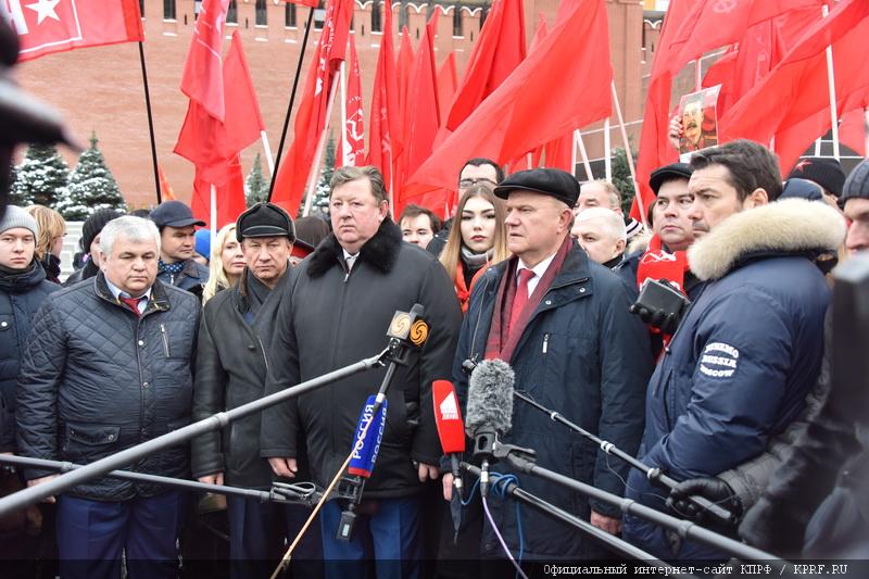 Г.А. Зюганов: Уверен, что уникальный опыт Сталинской эпохи будет изучаться новым поколением