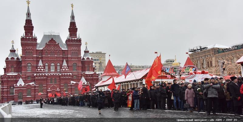 Г.А. Зюганов: Уверен, что уникальный опыт Сталинской эпохи будет изучаться новым поколением