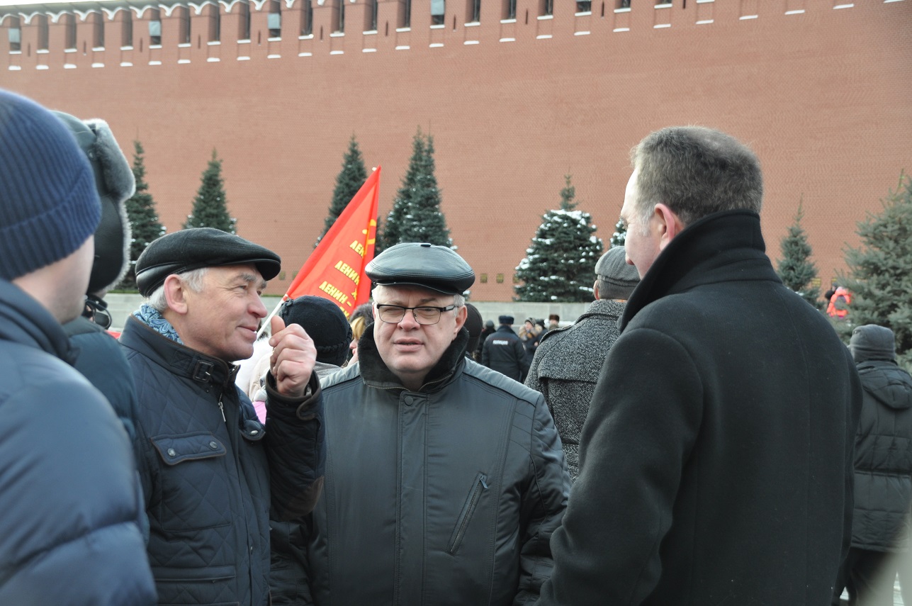 Будущее страны – обновленный социализм!