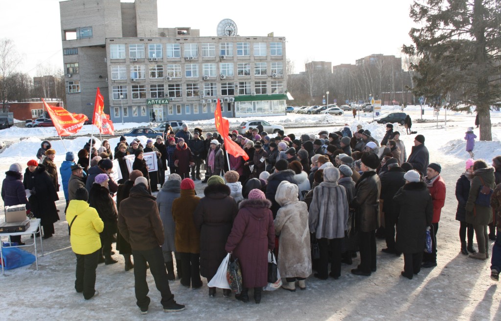 Тракторное наступление в Черноголовке