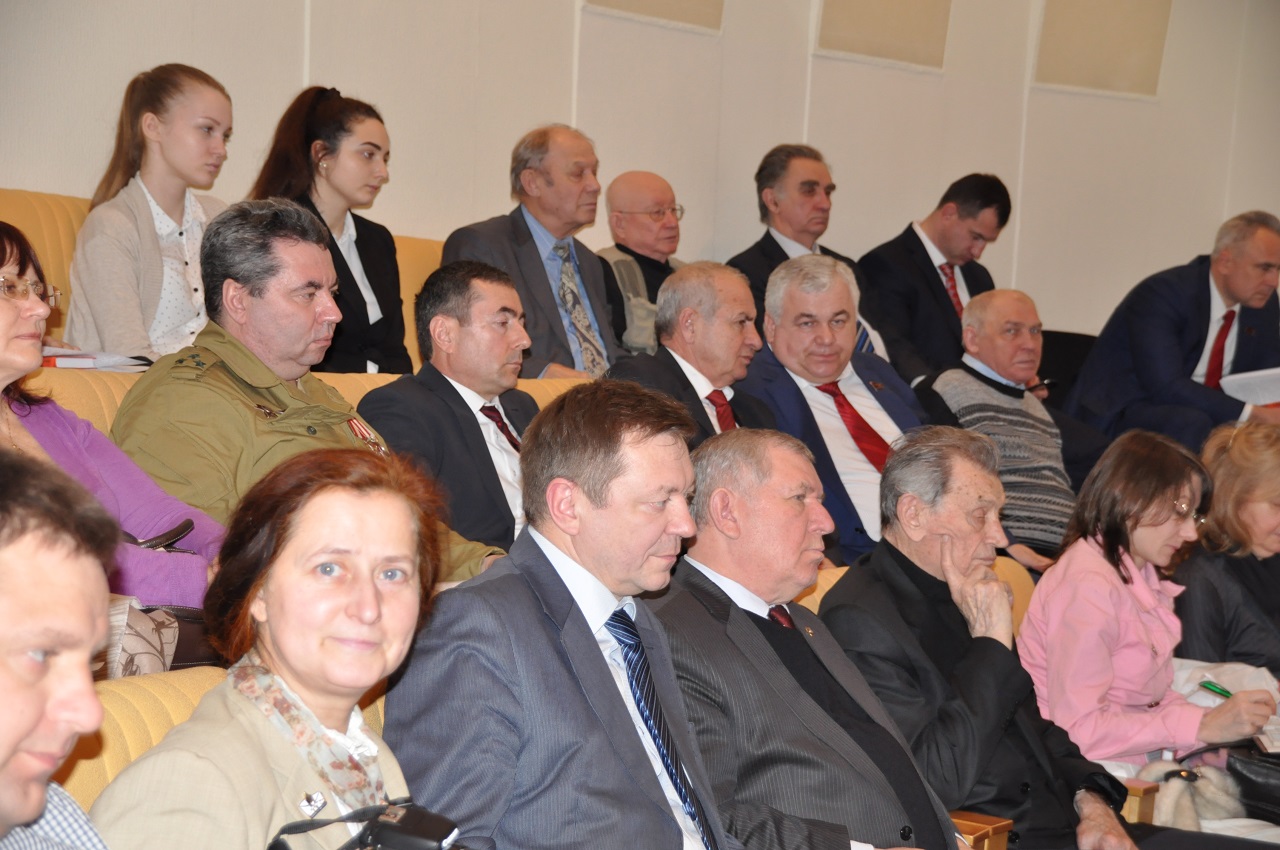 «Крепить оборону страны!». В преддверии 99-летия Советской Армии коммунисты на круглом столе в Госдуме обсудили вопросы Армии, военной науки и промышленности