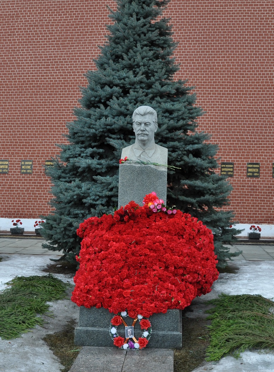Г.А. Зюганов: Только воля Ленина и Сталина спасла Россию от полного распада