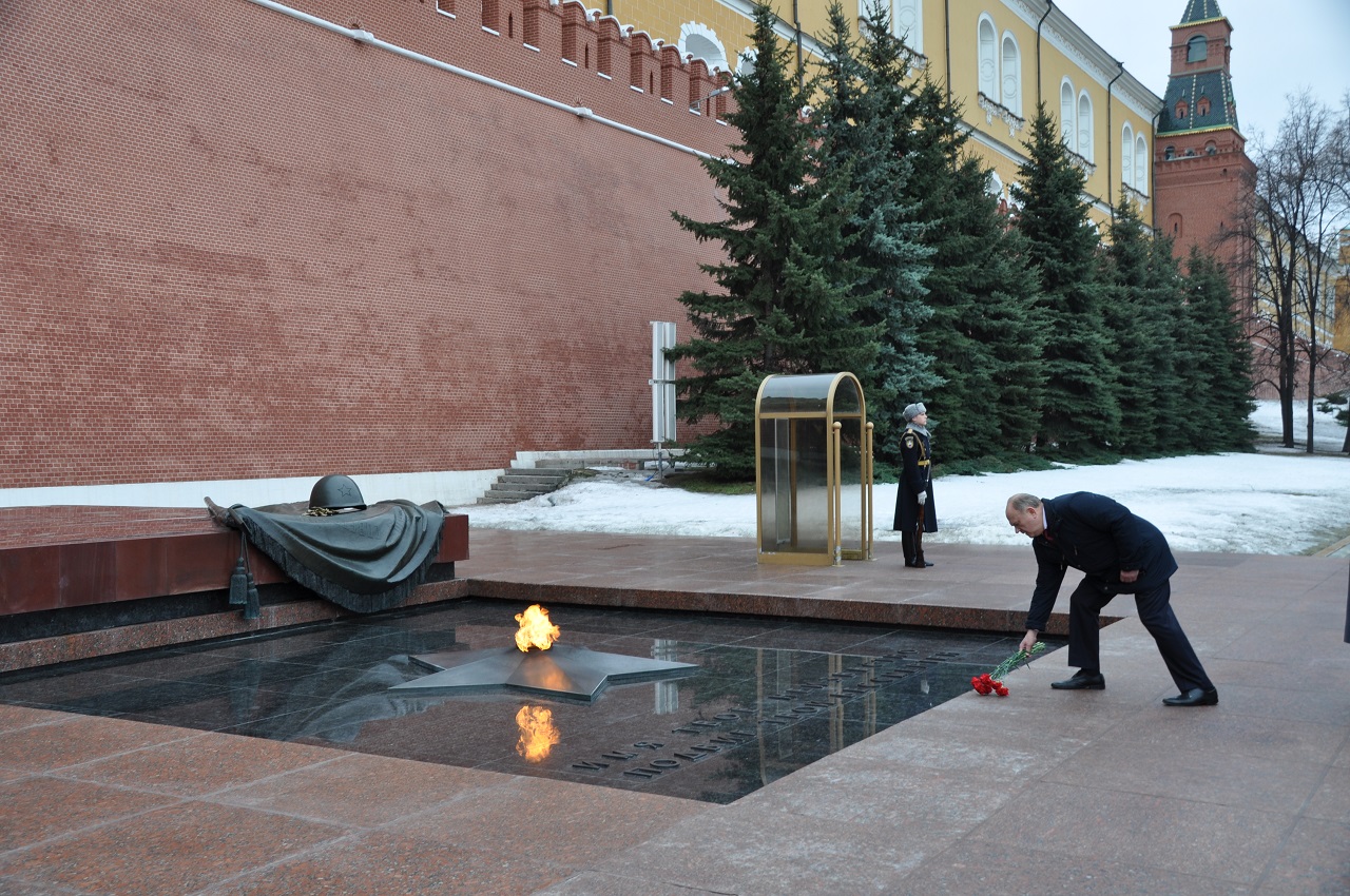 Подмосковные коммунисты почтили память И.В. Сталина