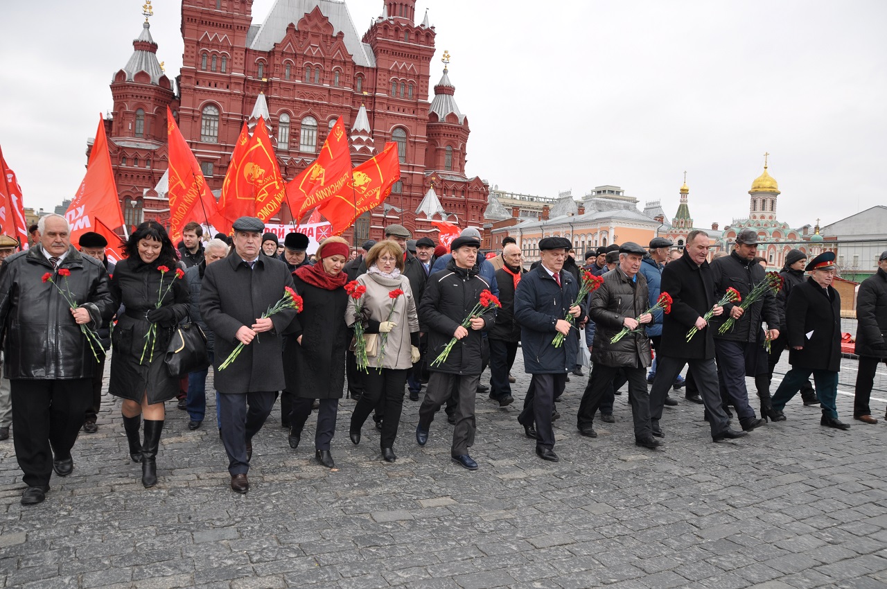 Подмосковные коммунисты почтили память И.В. Сталина