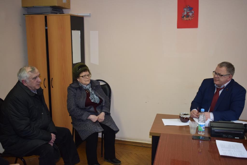 Депутат Московской областной Думы Александр Наумов провел прием граждан в городских округах Домодедово и Озеры