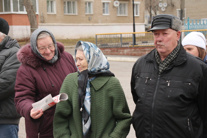 Луховицы: Даешь закон «О детях войны»!