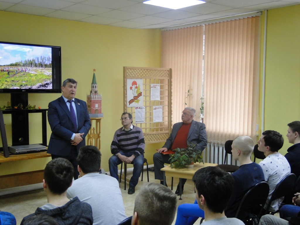В Можайске открыт сезон субботников по благоустройству города