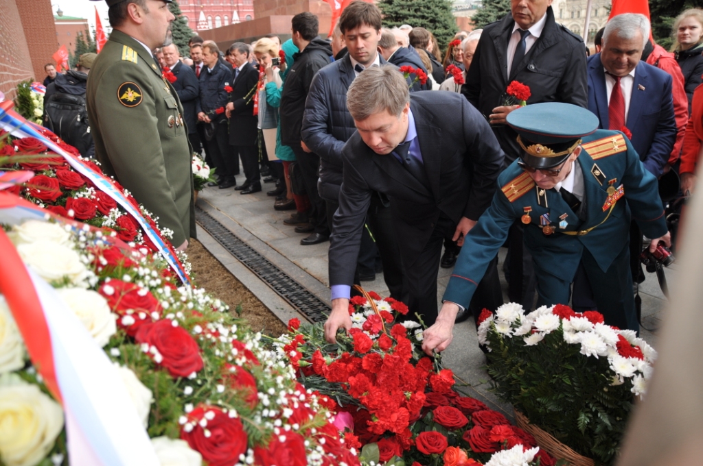 Г.А. Зюганов: Для того, чтобы двигаться вперед, надо учиться у первопроходцев