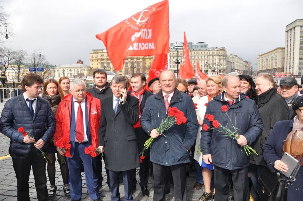 Г.А. Зюганов: Для того, чтобы двигаться вперед, надо учиться у первопроходцев