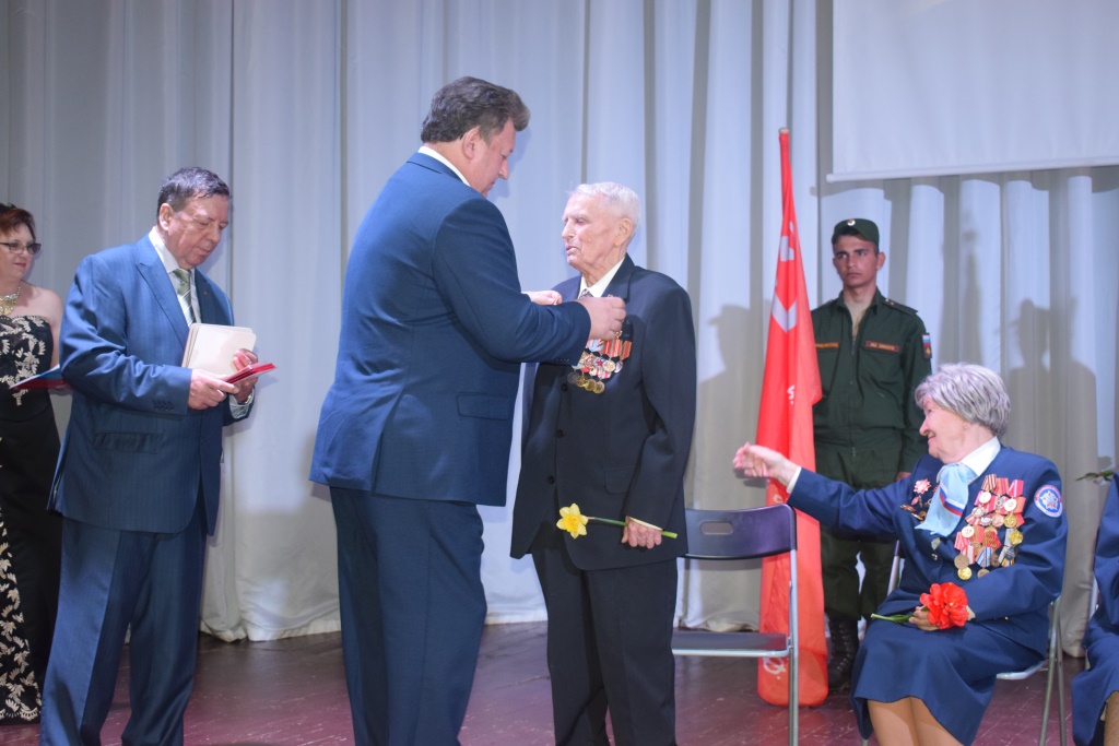 6 мая в КДЦ "Родина" подмосковной Каширы состоялось торжественное собрание, посвященное Великой Победе