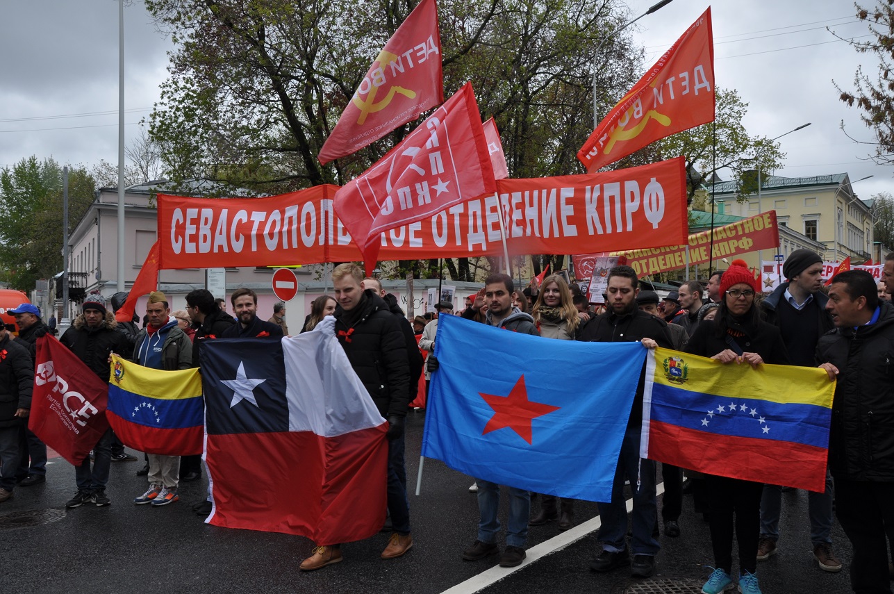 9 мая - Великий день непобедимой страны!