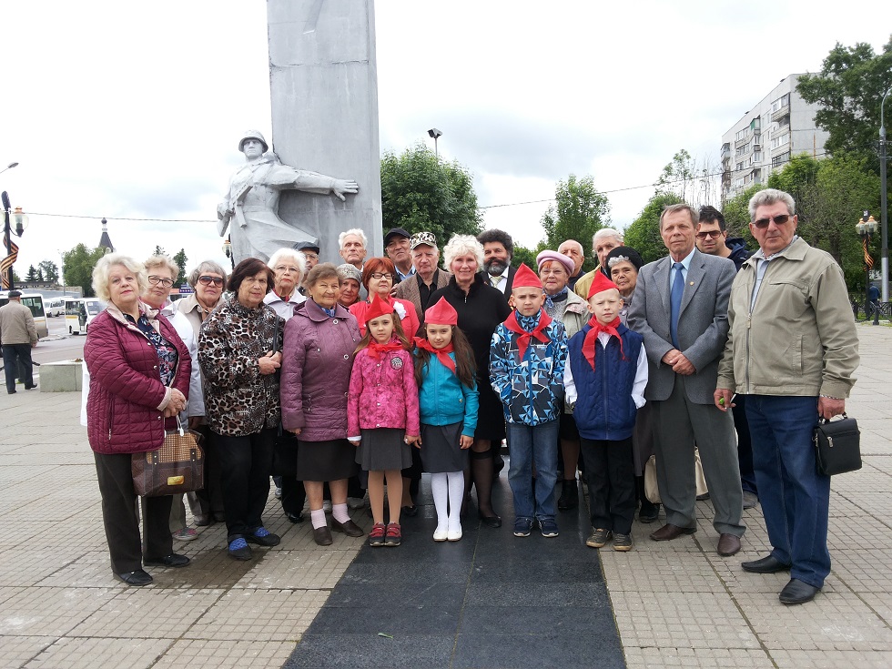 Коммунисты Орехово-Зуево почтили память павших в Великой Отечественной войне