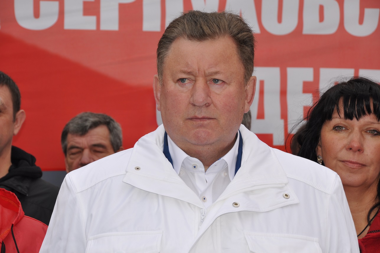 65-ый пошел! Коммунисты отправили гуманитарный конвой на Донбасс