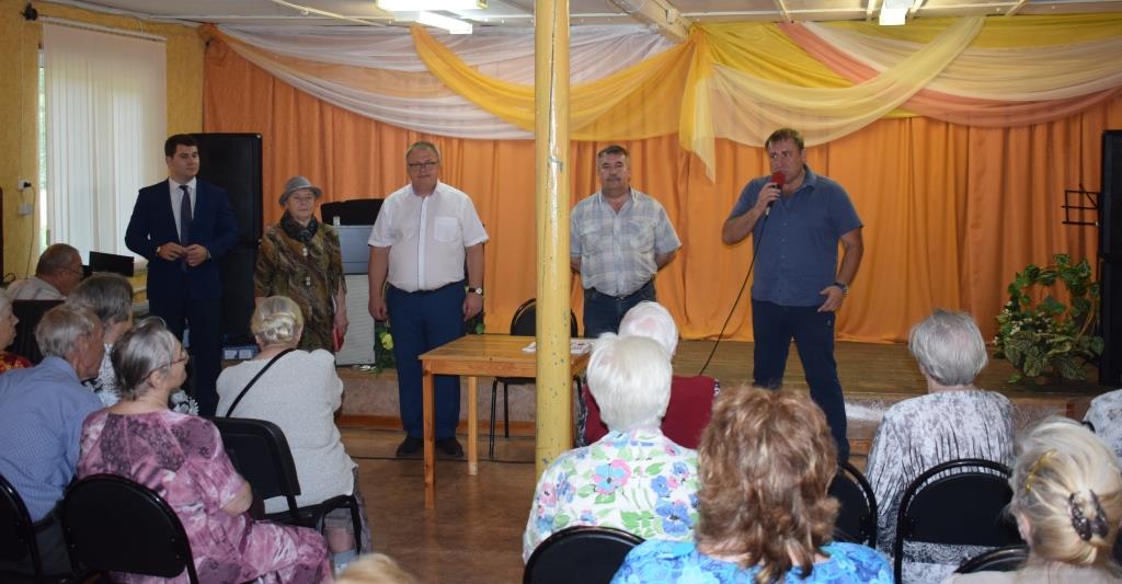 В Ступино состоялась встреча «Детей войны» с депутатом Мособлдумы Александром Наумовым