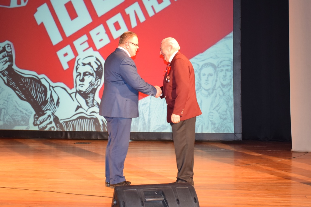 В Раменском районе прошло торжественное мероприятие, посвященное 100-летию Великого Октября
