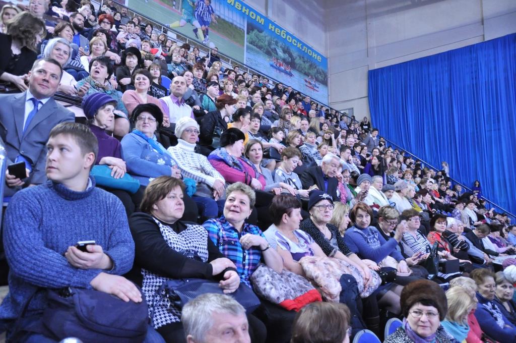 Кандидат в Президенты РФ от КПРФ и Народно-патриотических сил России Павел Грудинин встретился с жителями города Серпухова и Серпуховского района